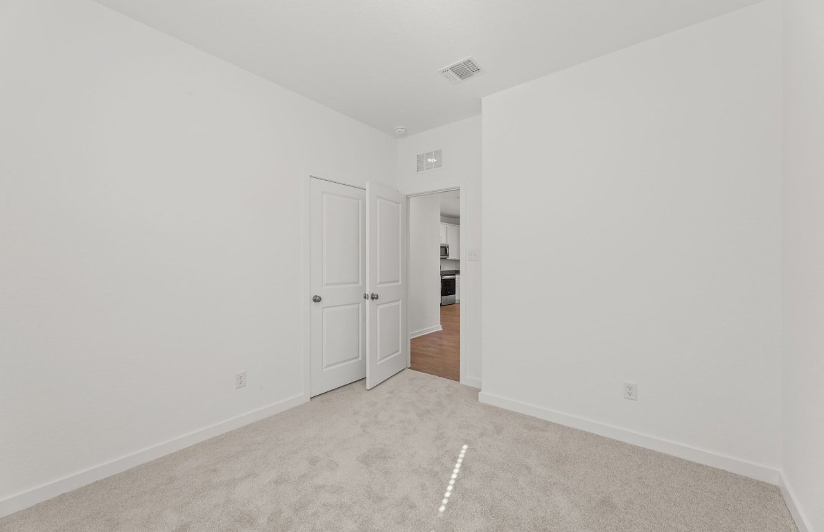 104 Hatari Trail Jarrell, TX 76537 - Photo 17 of 22