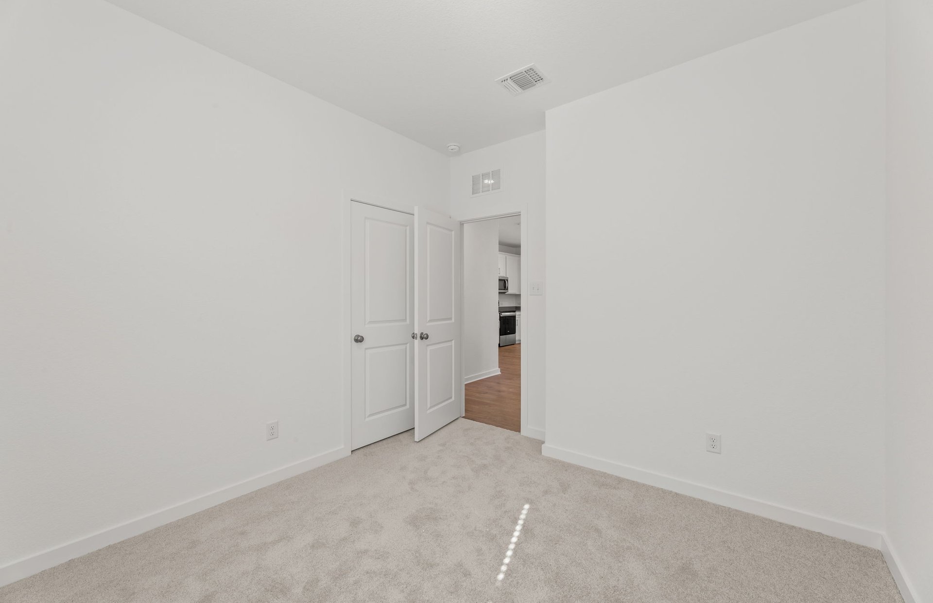 104 Hatari Trail Jarrell, TX 76537 - Photo 17 of 22