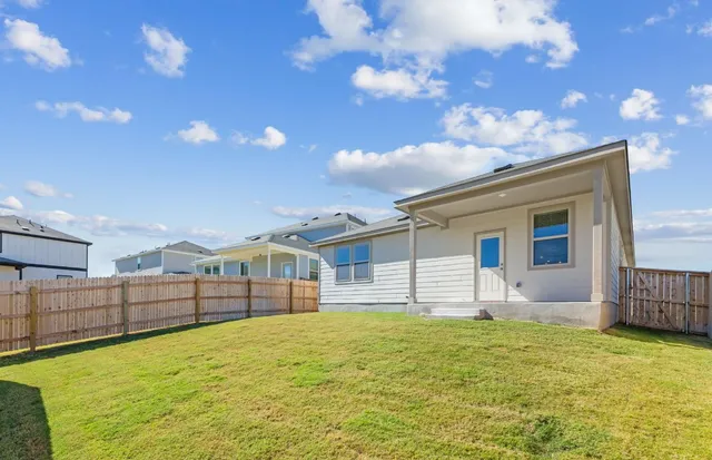 $288,000 | 104 Hatari Trail, Jarrell, TX 76537