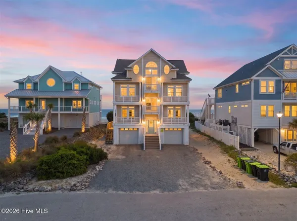 $1,799,900 | 31 Porpoise Place, North Topsail Beach, NC 28460