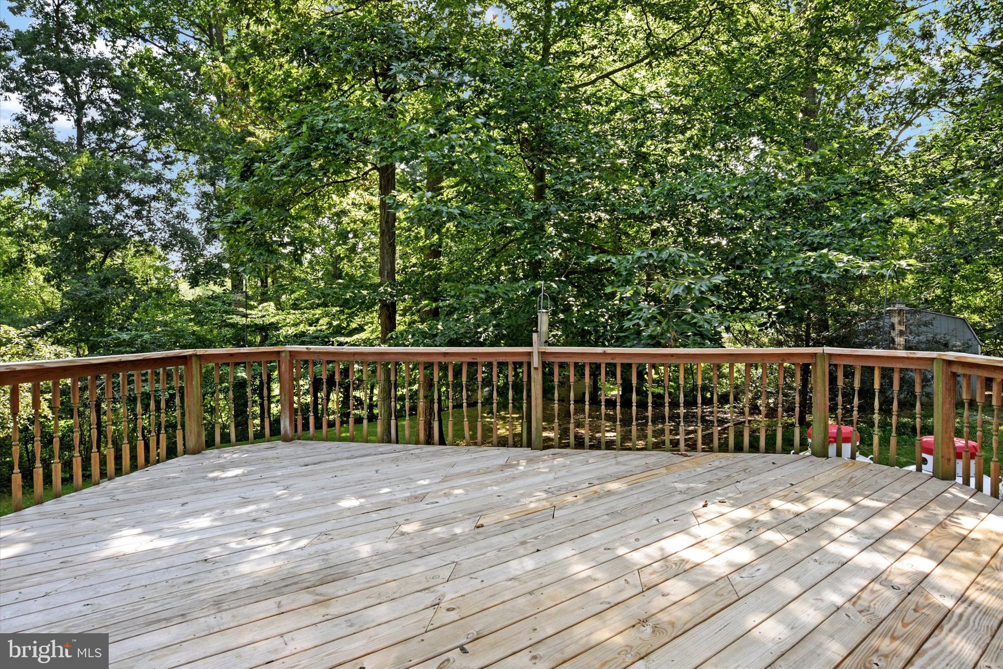 657 Woodburne Road Lewisberry, PA 17339 - Photo 21 of 39 Deck