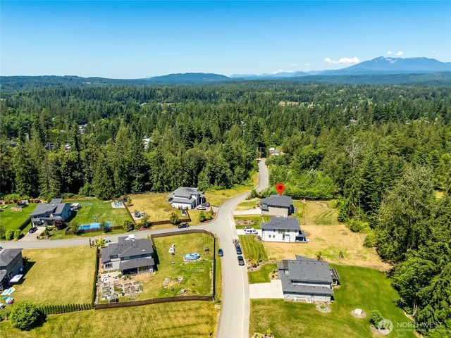 a picture of city view