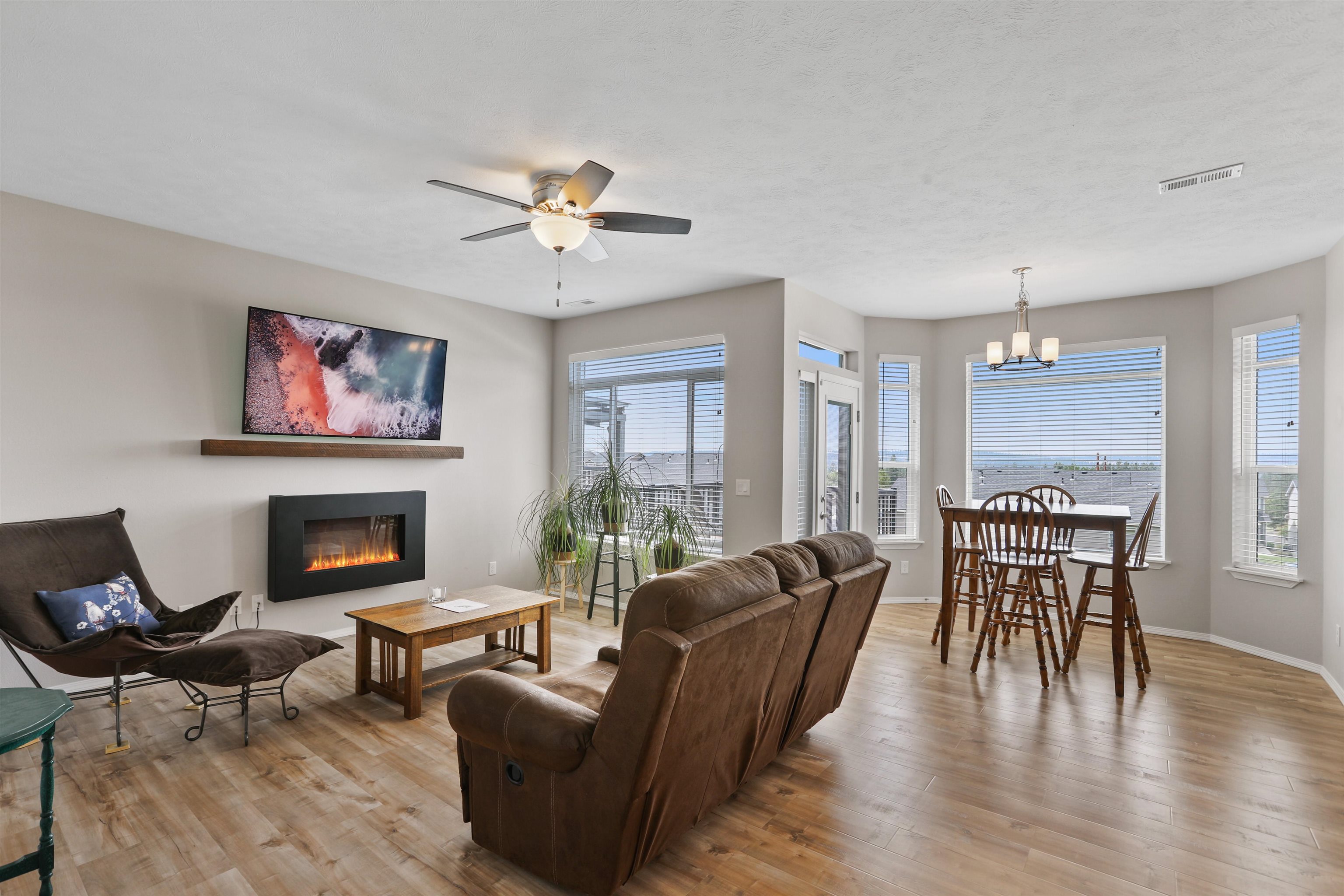 8553 North James Drive Spokane, WA 99208 - Photo 4 of 22