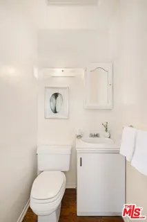 $1,399,000 | 1422 Cardiff Avenue, Los Angeles, CA 90035