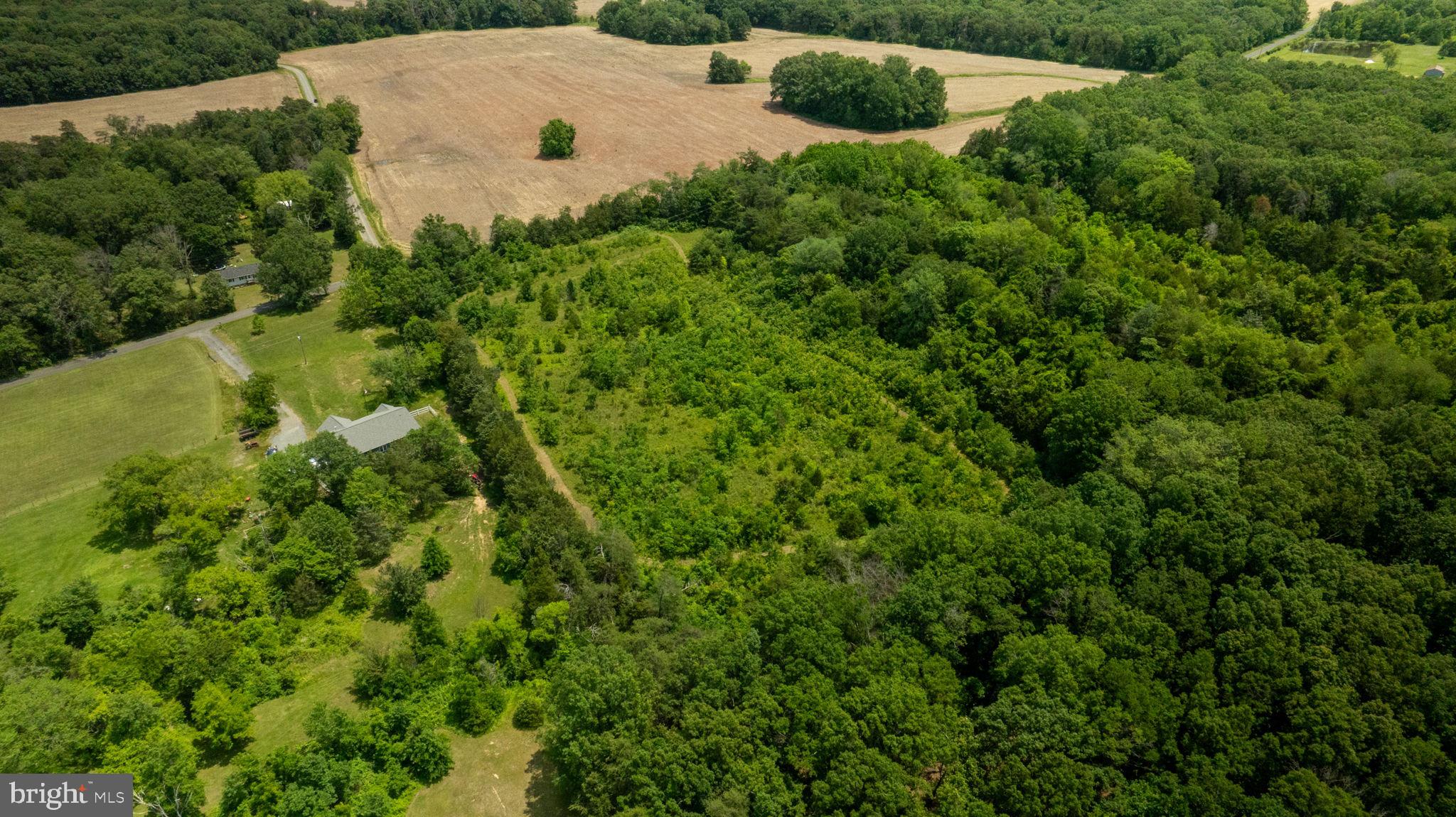 11326 Rogues Road Midland, VA 22728 - Photo 17 of 20 Gallery Image 17