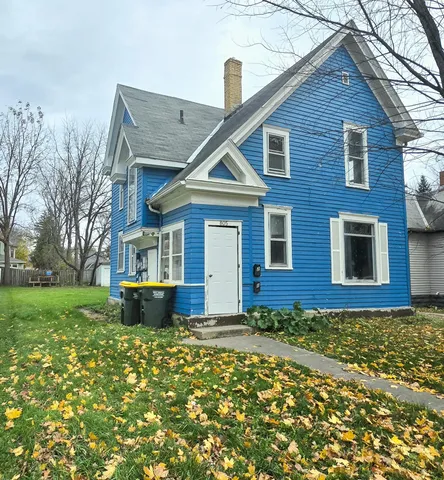 $93,000 | 805 4th Street Southwest, Willmar, MN 56201