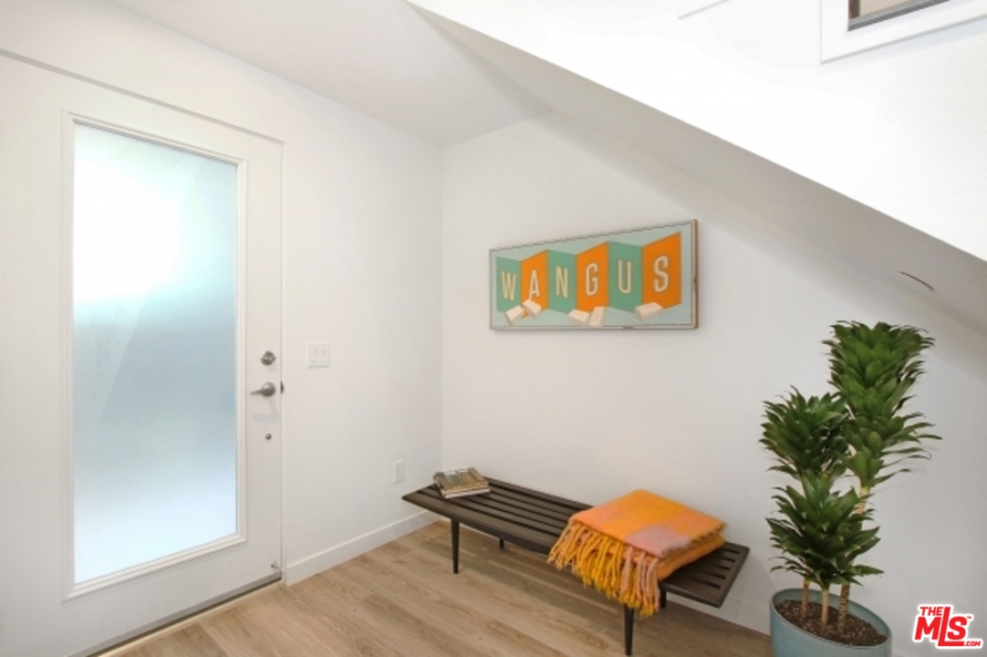 2222 Strata Lane Los Angeles, CA 90041 - Photo 12 of 37