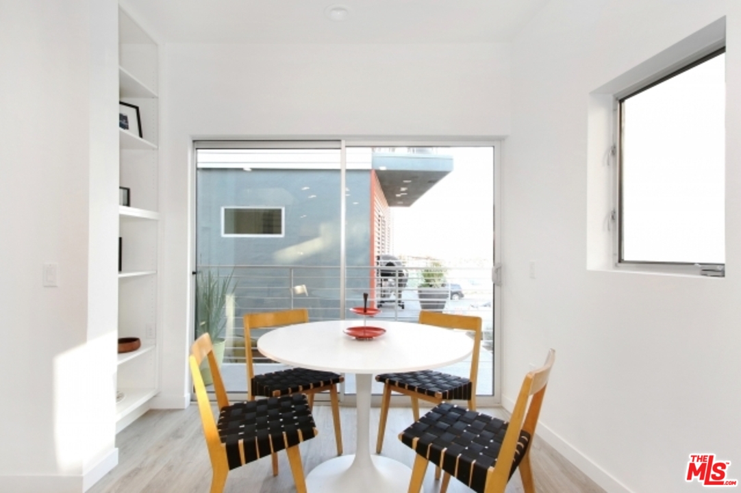 2222 Strata Lane Los Angeles, CA 90041 - Photo 27 of 37