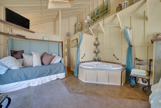 $3,999,000 | 21645 Parrotts Ferry Road, Sonora, CA 95370