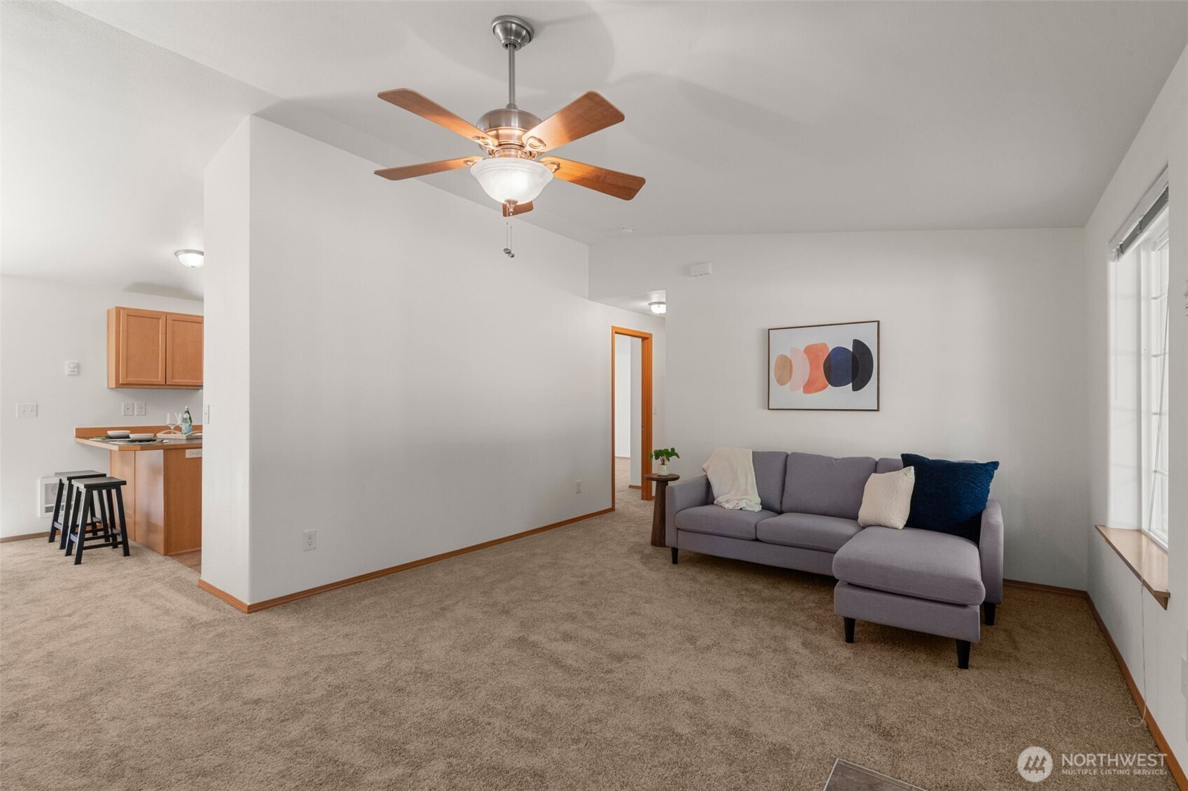 6289 Southeast King Road Port Orchard, WA 98367 - Photo 5 of 34 Gallery Image 5