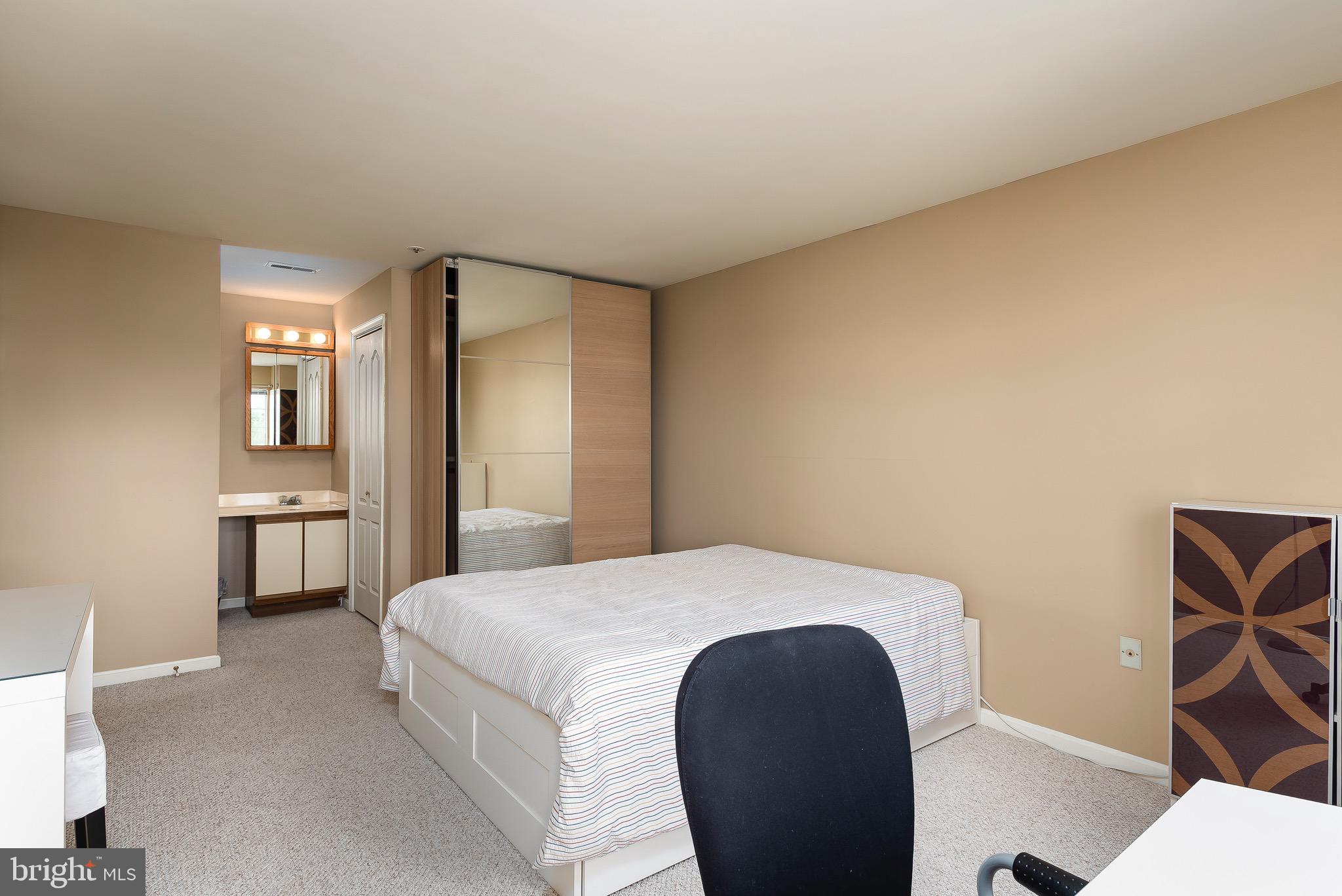 8382 Montgomery Run Road, Unit F Ellicott City, MD 21043 - Photo 15 of 22