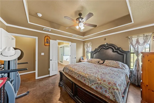 $900,000 | 455 Lcr 318, Mart, TX 76664