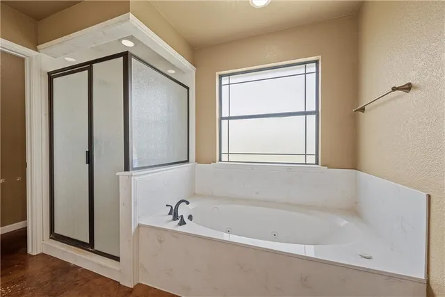 $900,000 | 455 Lcr 318, Mart, TX 76664