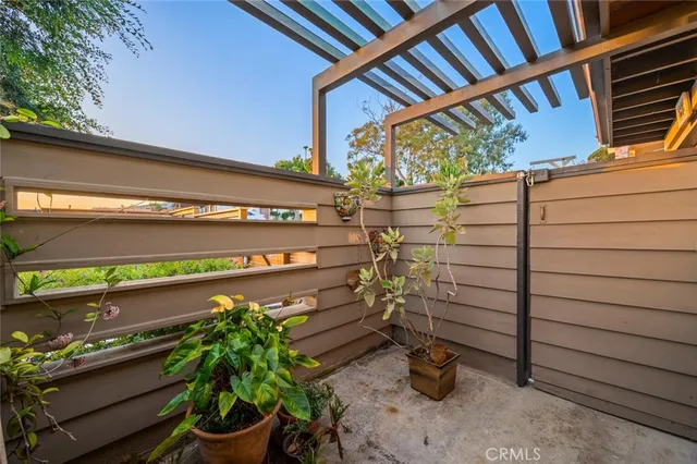 $3,250,000 | 1687 Temple Hills Drive, Laguna Beach, CA 92651