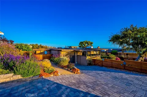 $2,995,000 | 1687 Temple Hills Drive, Laguna Beach, CA 92651