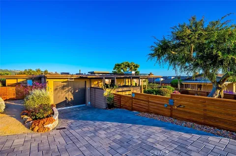 $2,995,000 | 1687 Temple Hills Drive, Laguna Beach, CA 92651