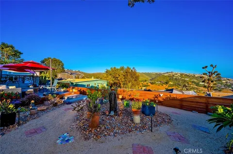 $2,995,000 | 1687 Temple Hills Drive, Laguna Beach, CA 92651