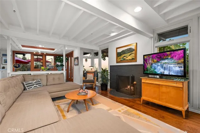 $3,250,000 | 1687 Temple Hills Drive, Laguna Beach, CA 92651
