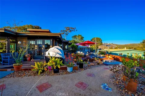 $2,995,000 | 1687 Temple Hills Drive, Laguna Beach, CA 92651