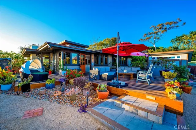 $3,250,000 | 1687 Temple Hills Drive, Laguna Beach, CA 92651