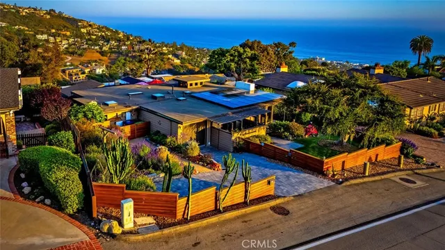 $3,250,000 | 1687 Temple Hills Drive, Laguna Beach, CA 92651