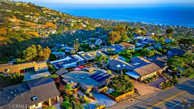 $3,250,000 | 1687 Temple Hills Drive, Laguna Beach, CA 92651