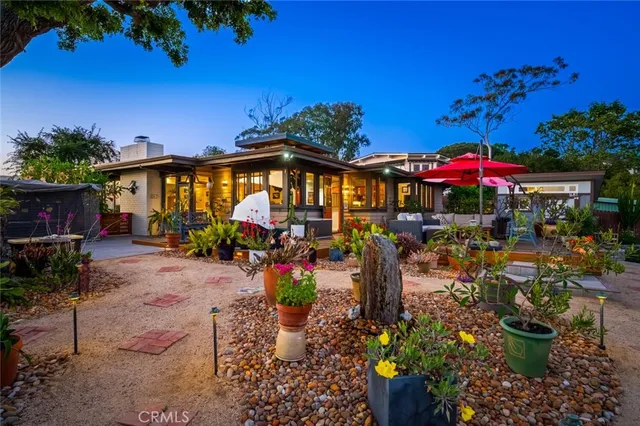 $3,250,000 | 1687 Temple Hills Drive, Laguna Beach, CA 92651