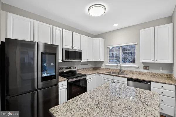 $3,800 | 6800 Hollow Glen Court, Gainesville, VA 20155