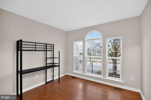 $3,800 | 6800 Hollow Glen Court, Gainesville, VA 20155