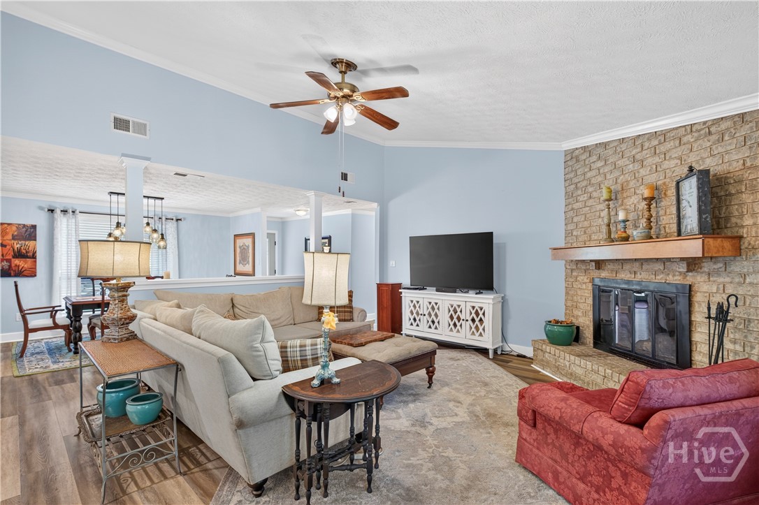 107 Robin Road Savannah, GA 31419 - Photo 8 of 40