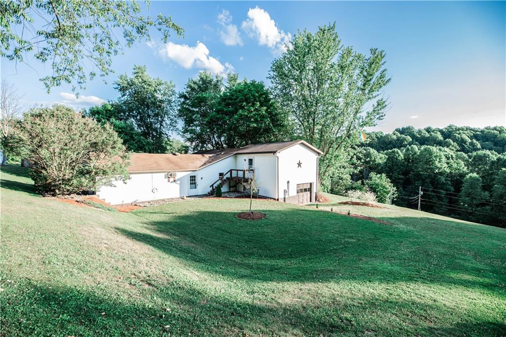 1146 McCreight Road Shelocta, PA 15774 - Photo 2 of 25