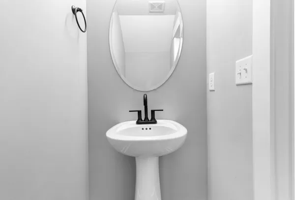 $1,595 | 305 Jonathan Wade Circle, Clarksville, TN 37043