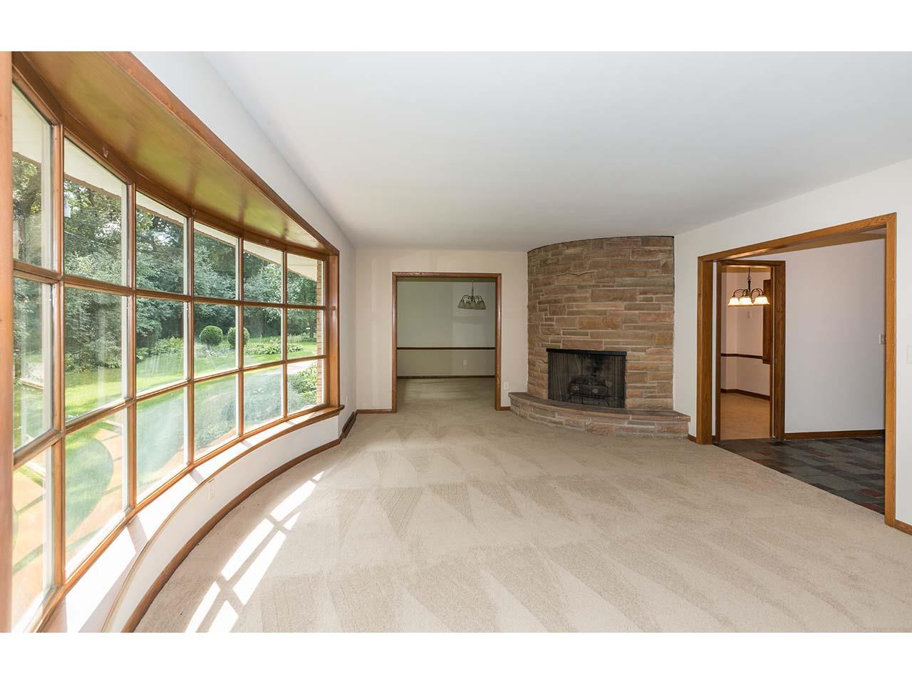 3821 Landstrom Road Rockford, IL 61107 - Photo 5 of 18 Gallery Image 5