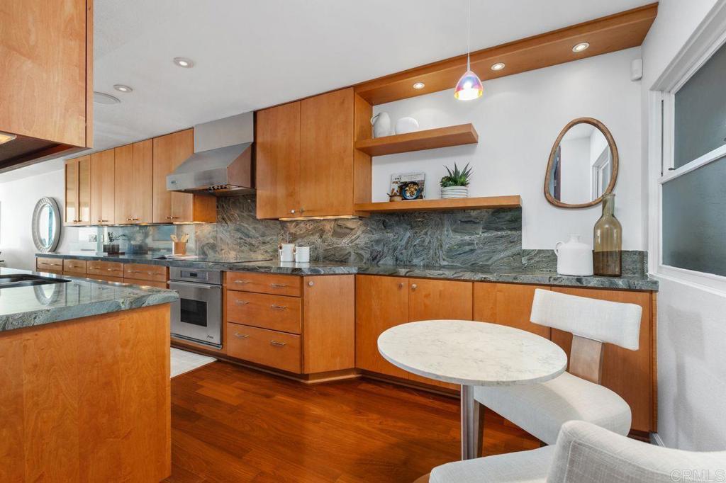 369 West I Street Encinitas, CA 92024 - Photo 17 of 40