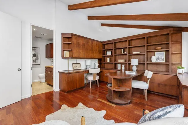 $2,800,000 | 369 West I Street, Encinitas, CA 92024