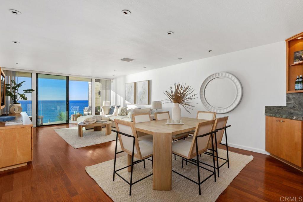 369 West I Street Encinitas, CA 92024 - Photo 9 of 40