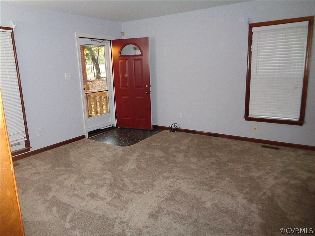 7837 Hines Road Disputanta, VA 23842 - Photo 4 of 22 Gallery Image 4
