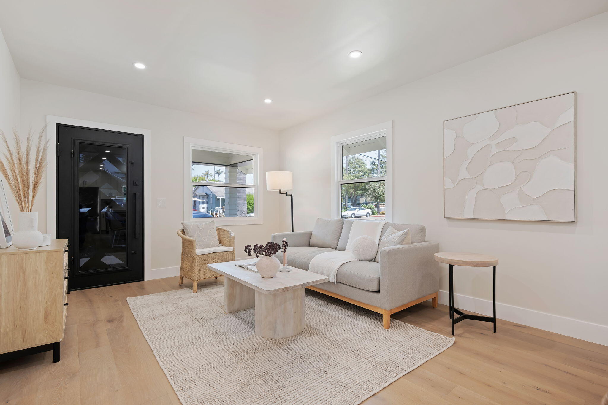 5161 7th Street Carpinteria, CA 93013 - Photo 5 of 29 Custom features