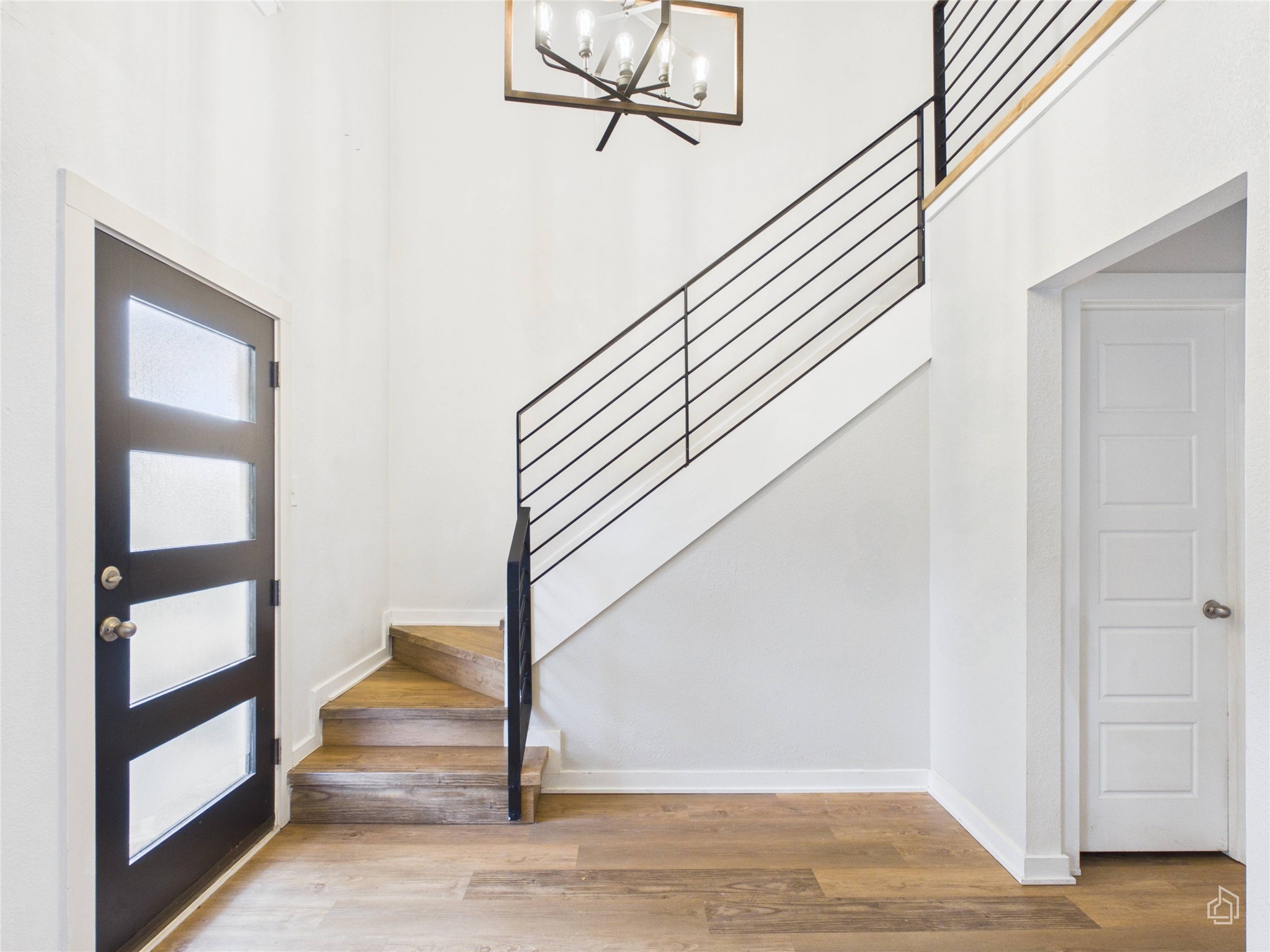 6211 Manor Road, Unit 107 Austin, TX 78723 - Photo 6 of 24 Gallery Image 6