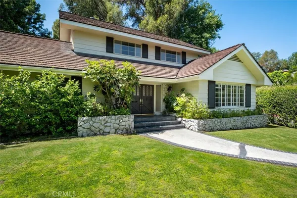 $12,900 | 3969 Longridge Avenue, Sherman Oaks, CA 91423