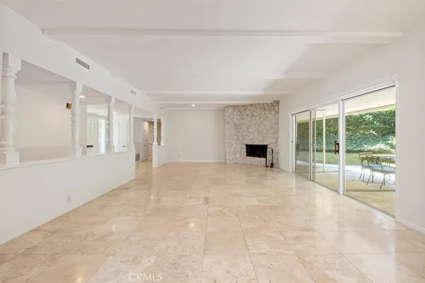 $12,900 | 3969 Longridge Avenue, Sherman Oaks, CA 91423