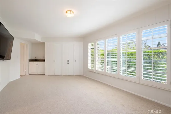 $12,900 | 3969 Longridge Avenue, Sherman Oaks, CA 91423