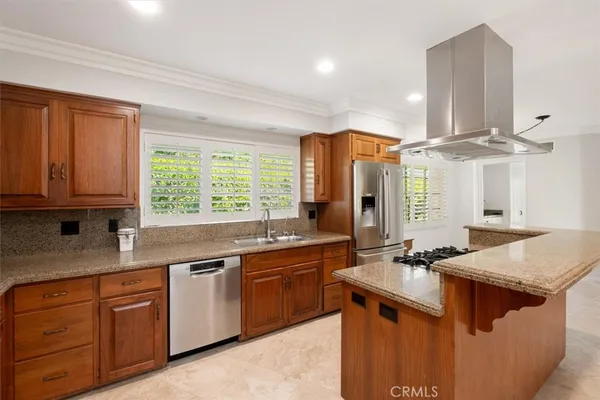$12,900 | 3969 Longridge Avenue, Sherman Oaks, CA 91423