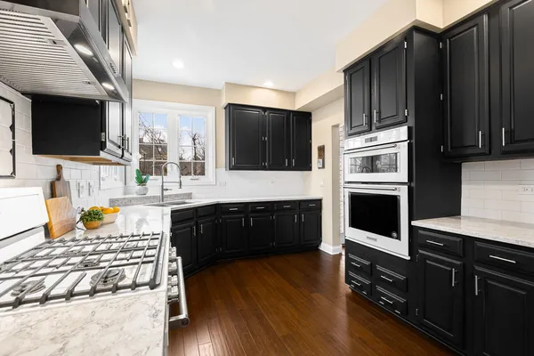 $739,000 | 1145 Oxford Lane, Lake Zurich, IL 60047