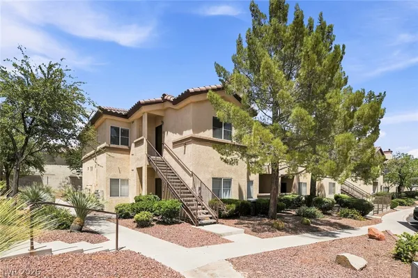 $1,395 | 8501 West University Avenue, Unit 2117, Las Vegas, NV 89147