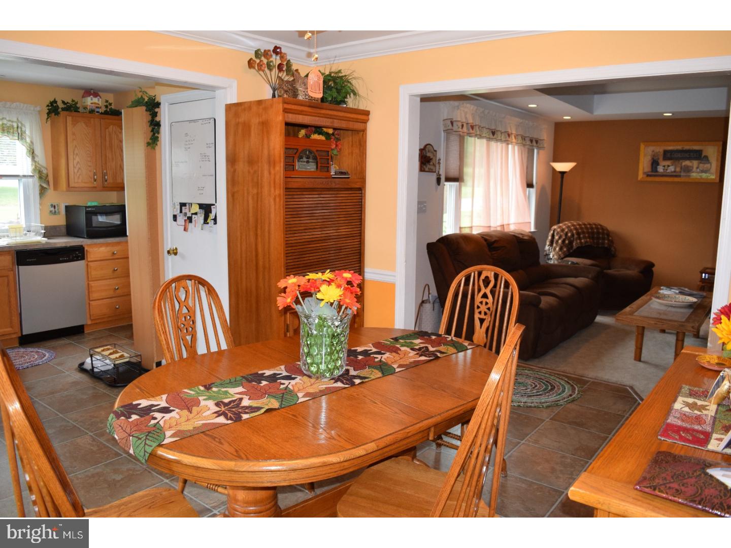 2518 Welsh Road Mohnton, PA 19540 - Photo 9 of 25 Dining Room