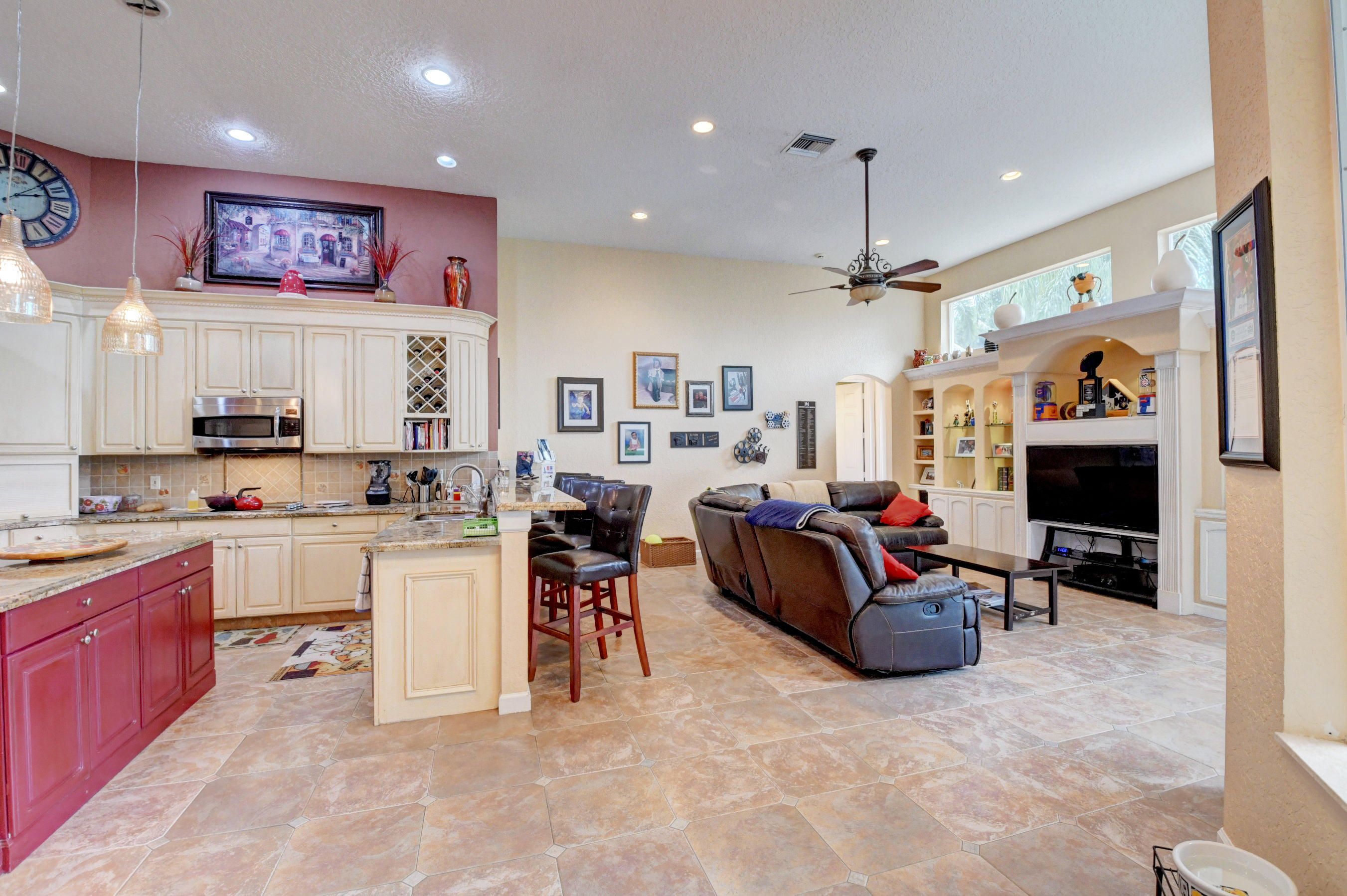 21680 Fall River Drive Boca Raton, FL 33428 - Photo 10 of 44 DSC_6936_37_38_39_40