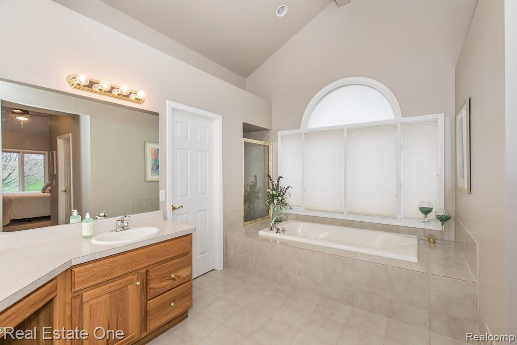 1406 Kentfield Drive Rochester, MI 48307 - Photo 19 of 52