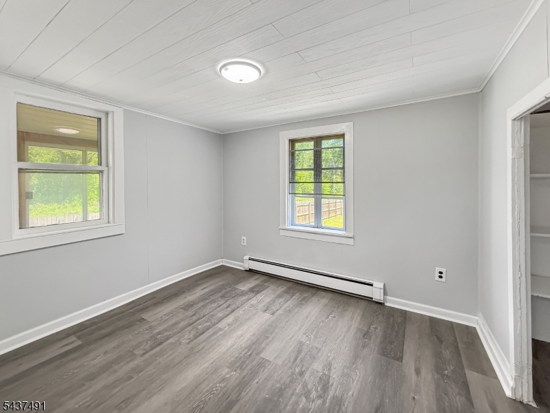 196 Rockport Road Port Murray, NJ 07865 - Photo 13 of 38