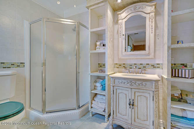 322 Adelphia Road Farmingdale, NJ 07727 - Photo 11 of 29 Bath 3
